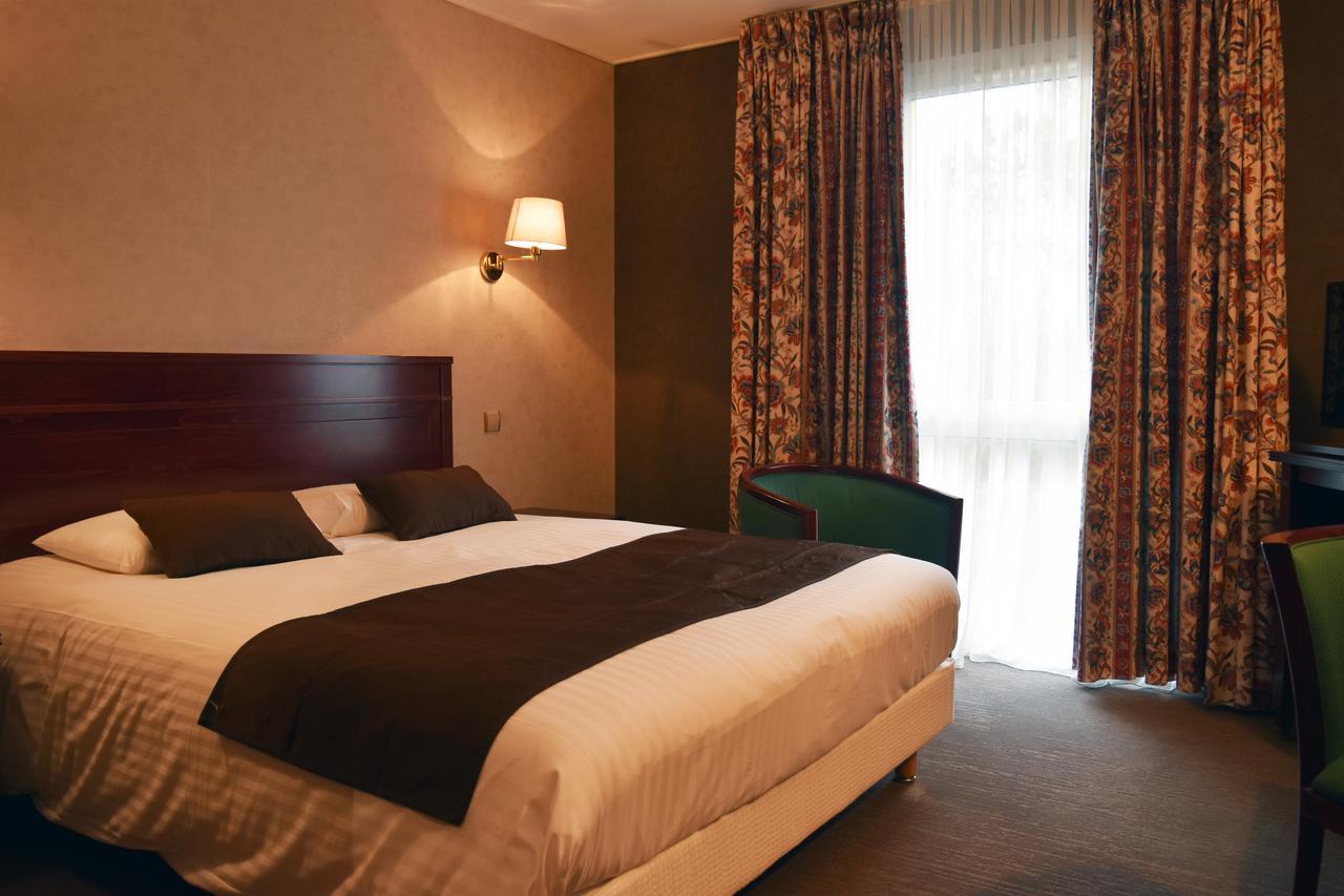 Hotel Le Pole Europeen Aubange Kültér fotó